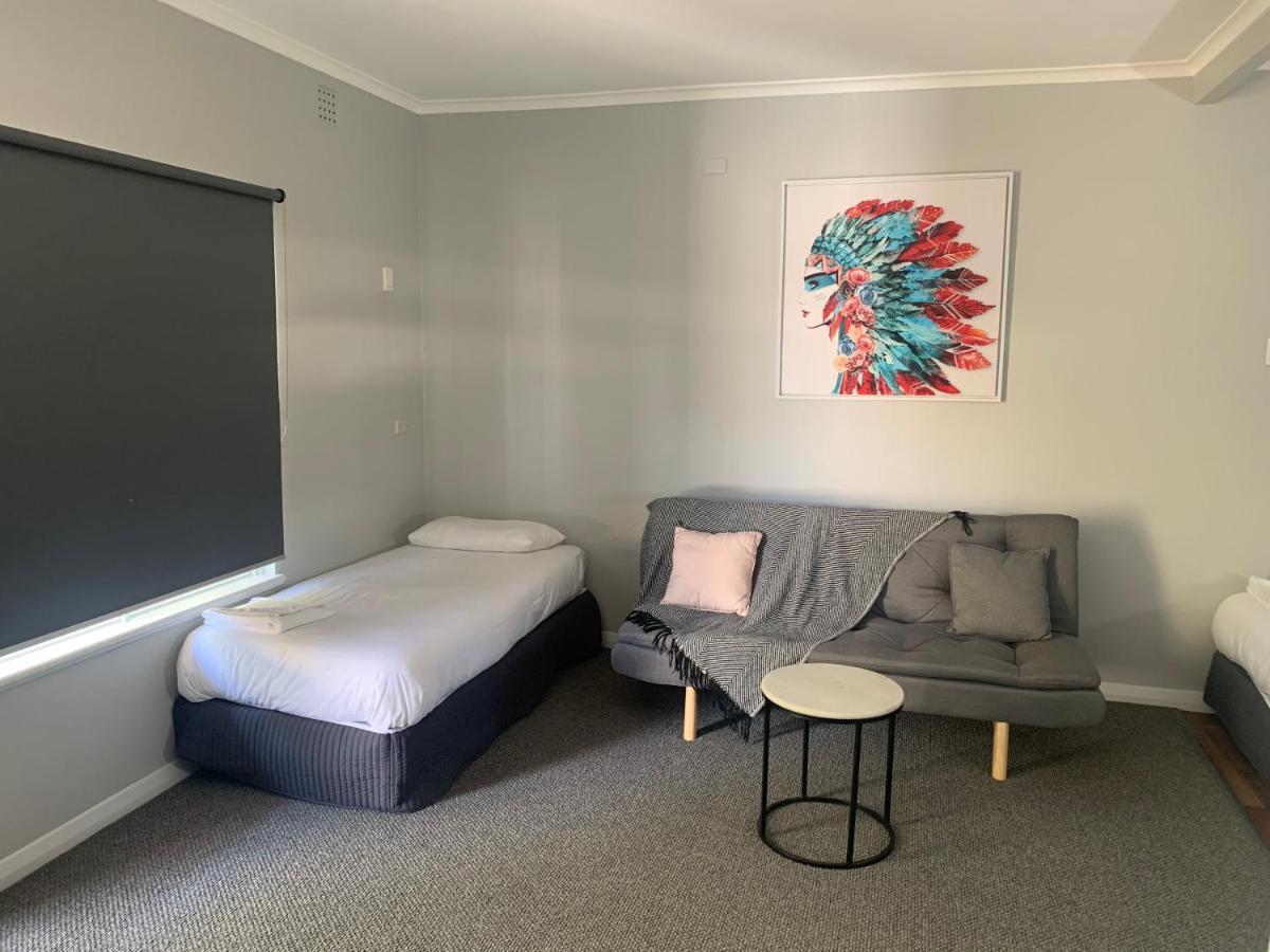 Hello Adelaide Motel And Apartments Екстериор снимка