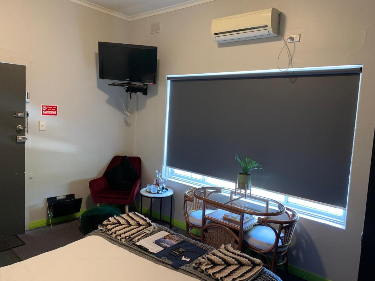 Hello Adelaide Motel And Apartments Екстериор снимка